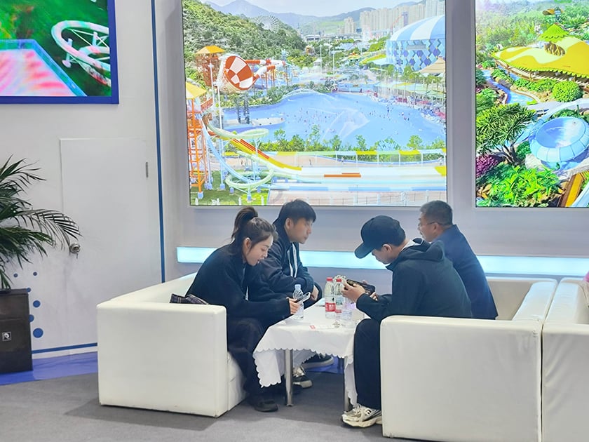 相聚郑州，引爆热潮——jinnianhui今年会游乐亮相2025中国（郑州）旅游休闲娱乐产业博览会，实力领航水上游乐新纪元！